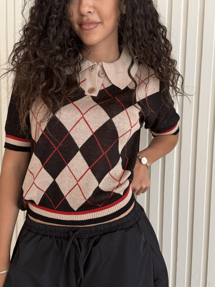 Tops for Women | Corset, Lace & Basic Shirts At Mii