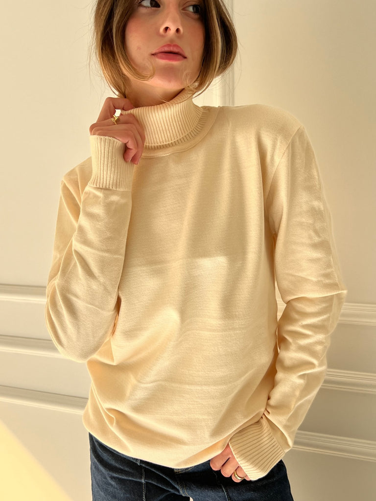 Beige Basic Fit Pullover - Mii
