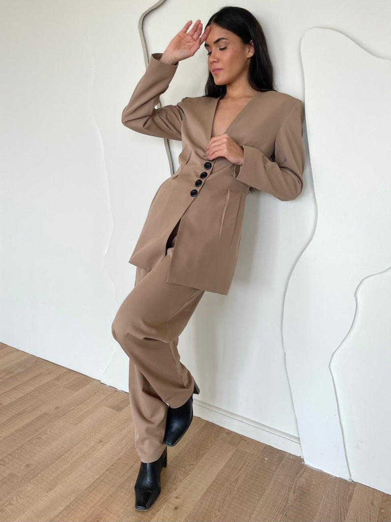 Beige Snatched Waist Blazer - Mii