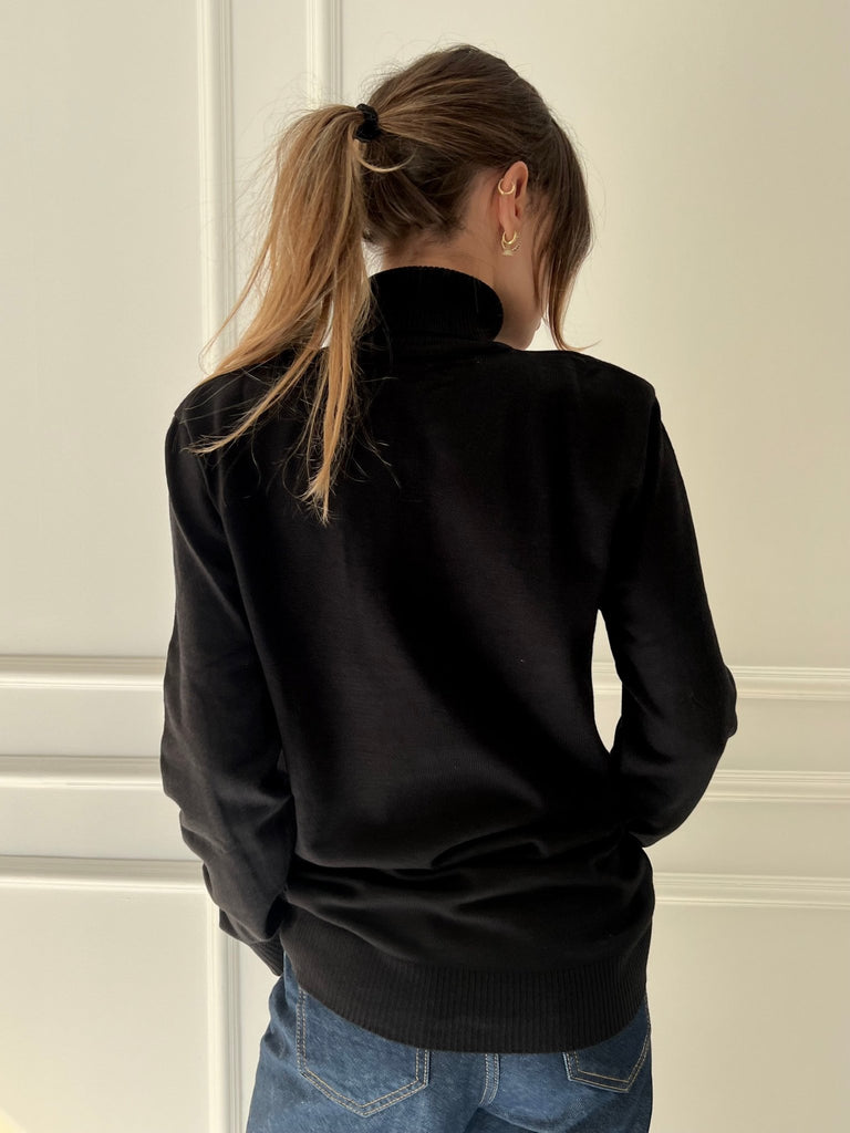 Black Basic Fit Pullover - Mii