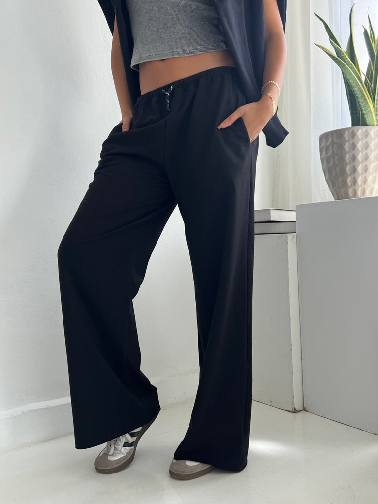 Black Basic Sweatpants - Mii