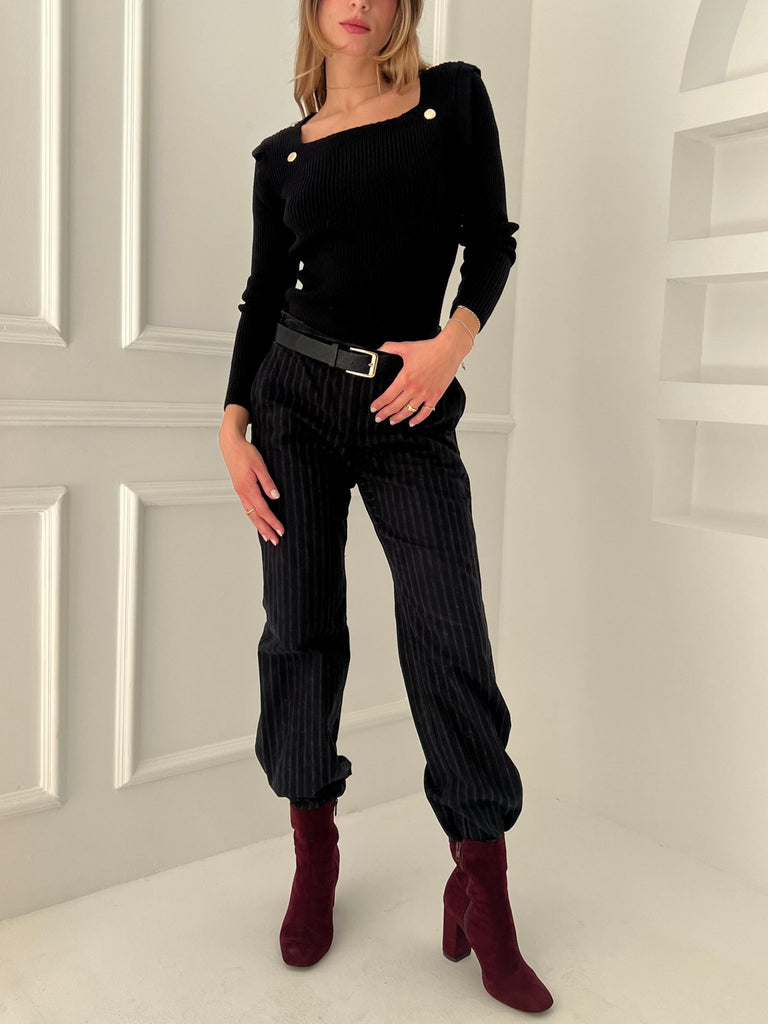 Black Buttoned Square Neckline Basic Pullover - Mii