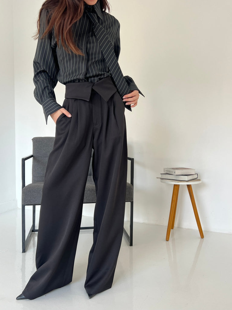 Black Reverse Waist Pants - Mii