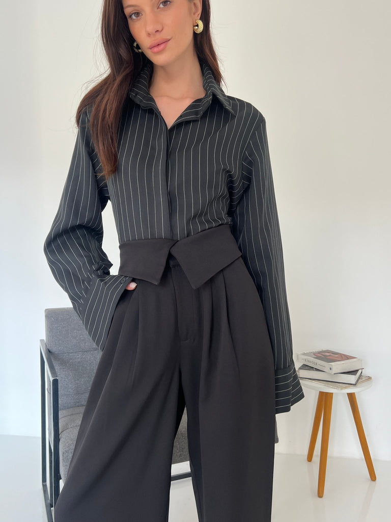 Black Reverse Waist Pants - Mii