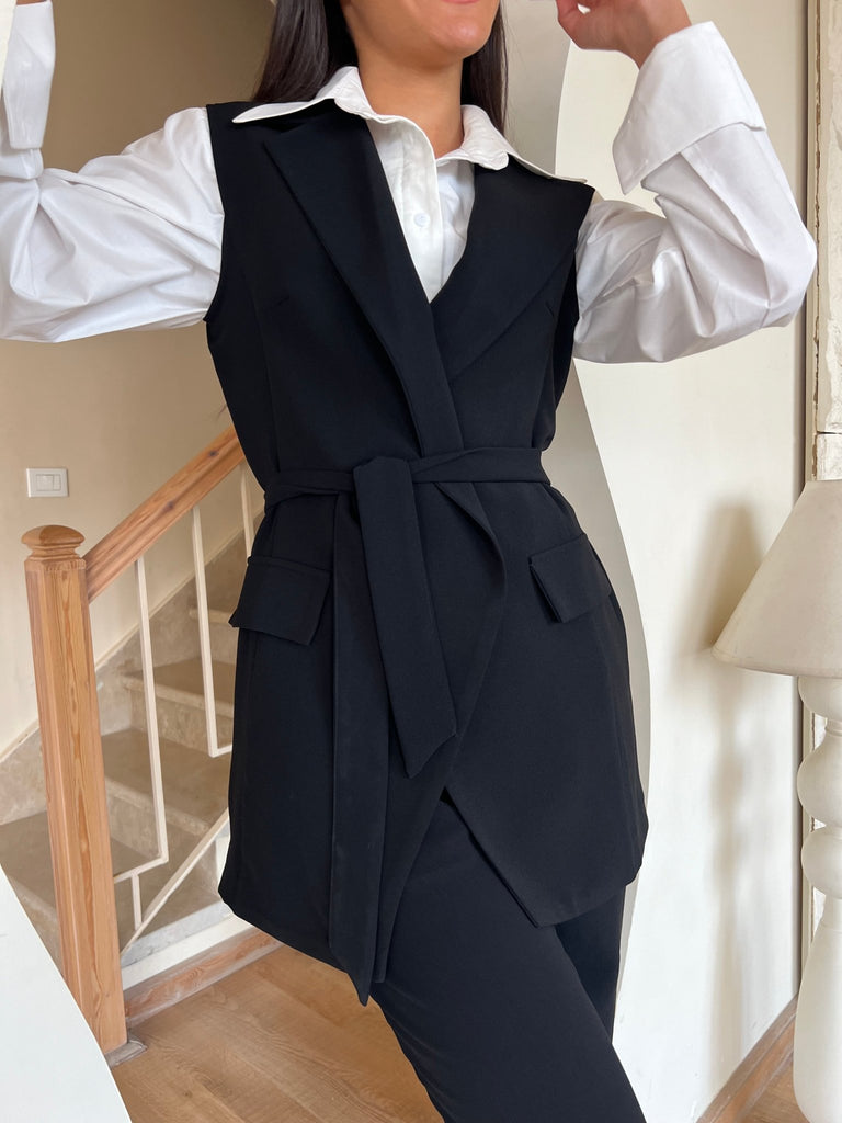 Black Tie On Snatched Waist Vest - Mii