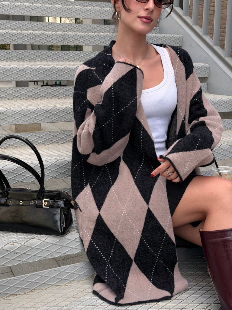 BlackXBeige Argyle Knit Cardigan - Mii