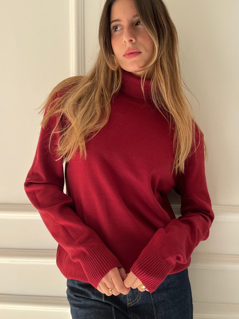 Burgundy Basic Fit Pullover - Mii