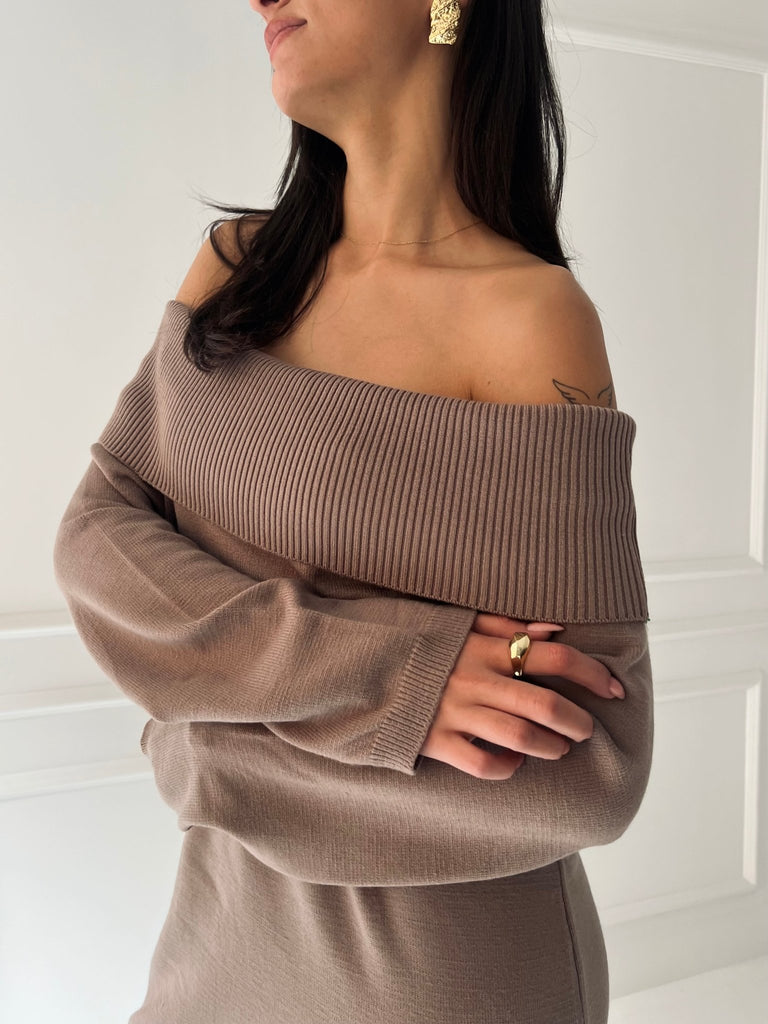 Cafe Off Shoulder Lantern Sleeve Dress - Mii