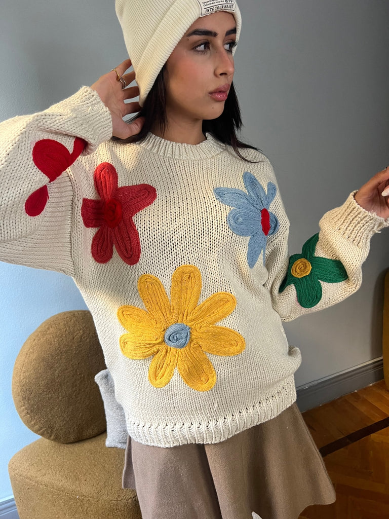 Colorful Flowers Pullover - Mii