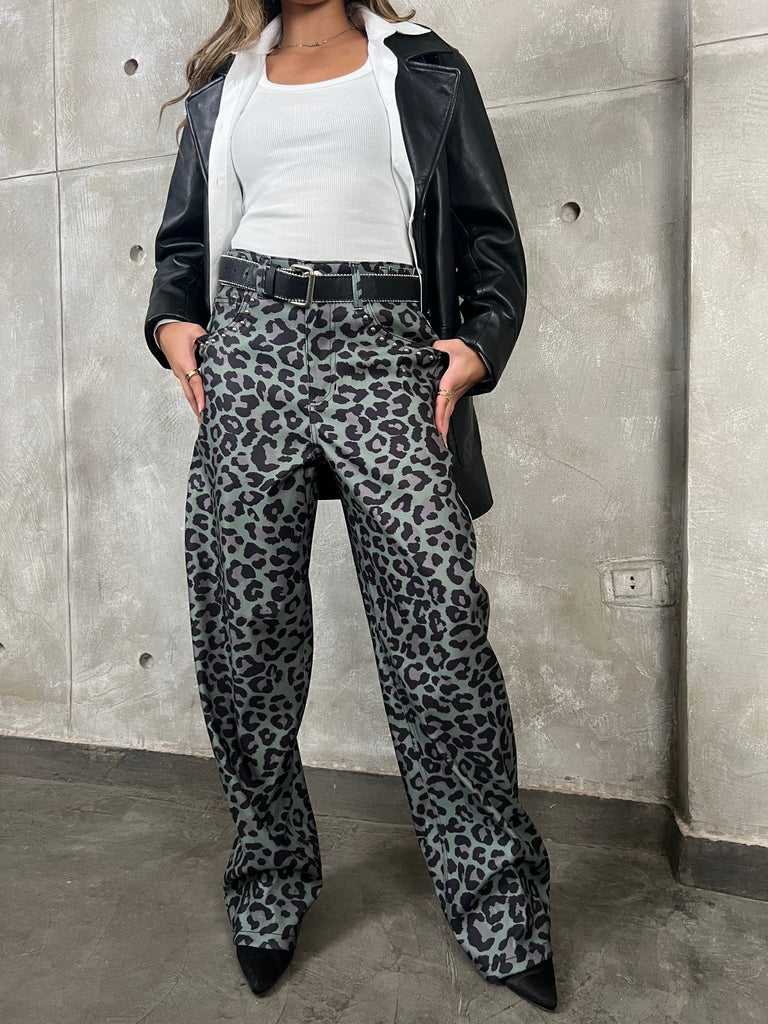 Emerald Leopard Balloon Printed Pants With Studs Details - Mii
