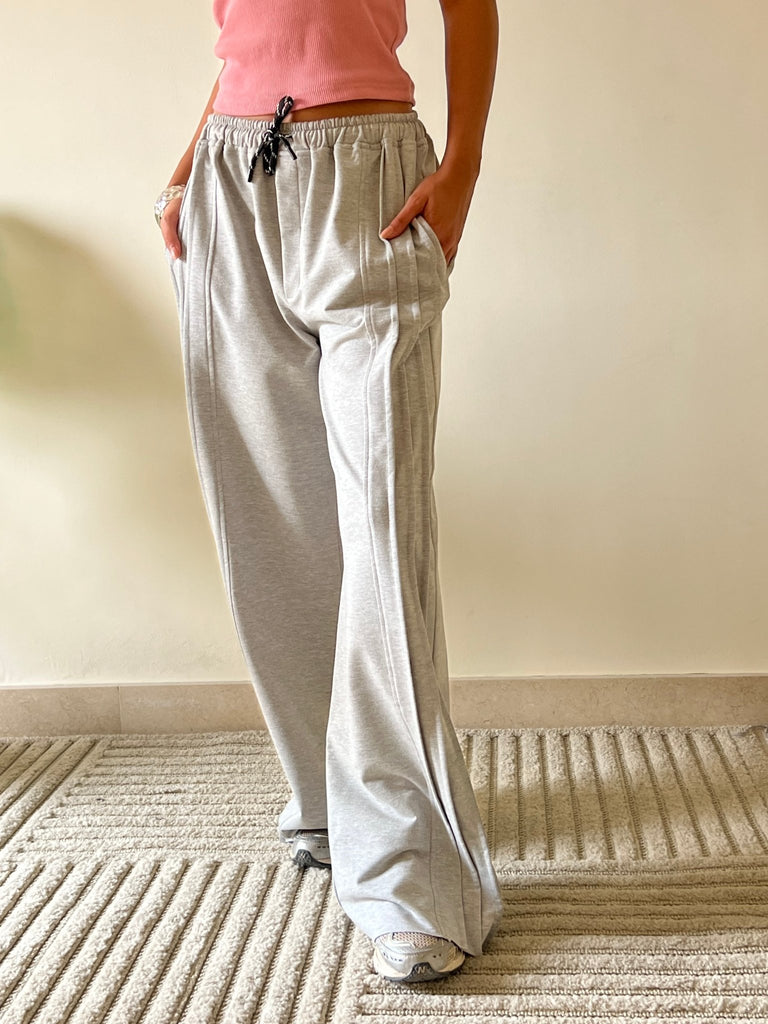 Grey Pleated Sweatpants - Mii