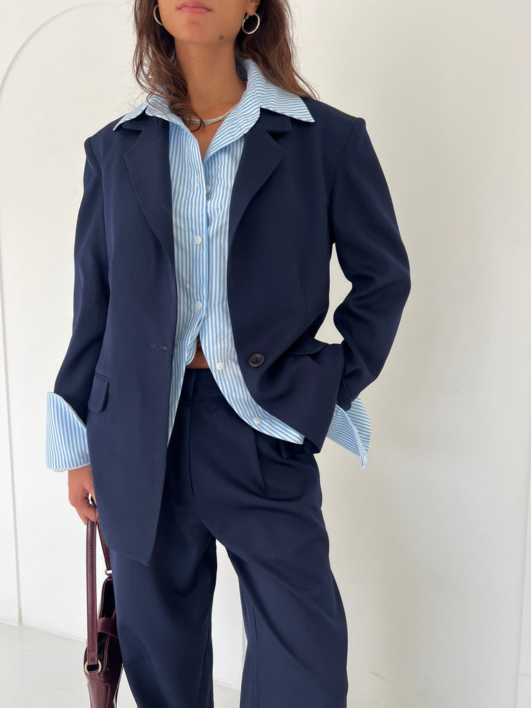Navy Classic Cut Blazer - Mii