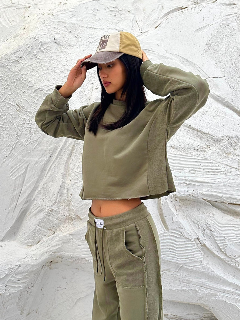 Olive Half Court Sweatshirt - Mii