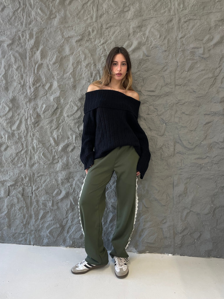 Olive Lace Stripes Sweatpants - Mii