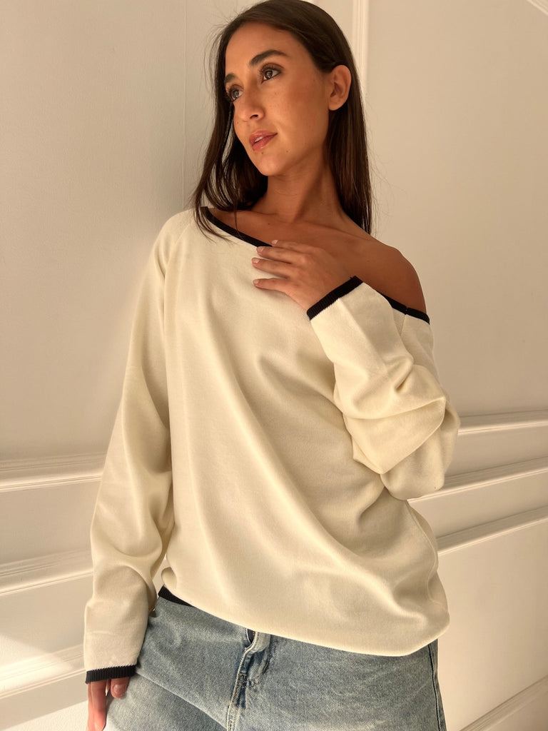 White One Shoulder Lined Knit Pullover - Mii